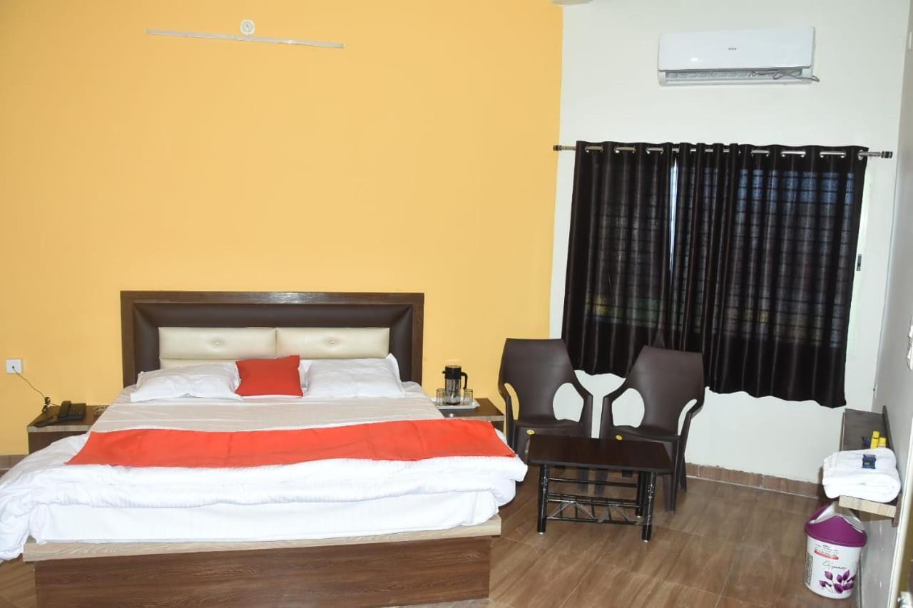 Hotel Shivanjali Palace Ujaim Exterior foto
